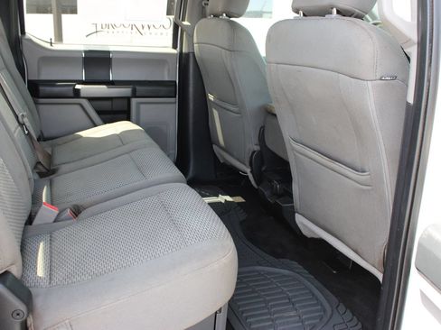 Used 2019 Ford F250 XLT w/ Snow Plow Prep Package AWD/4WD image 24