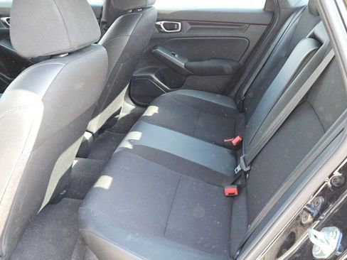 Used 2025 Honda Civic Sport image 28