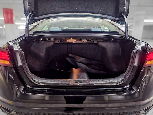 Used 2020 Nissan Altima 2.5 S FWD image 9