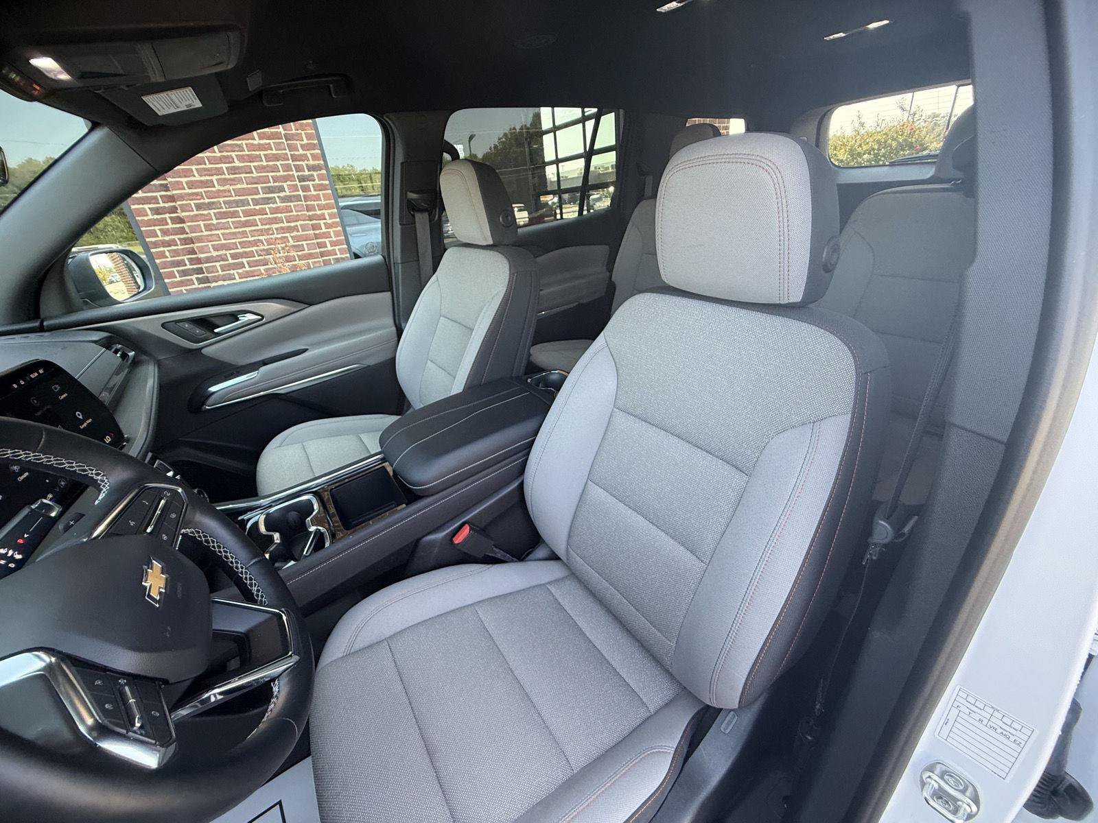 Used 2026 Chevrolet Traverse LT w/ Driver Confidence Package FWD image 17