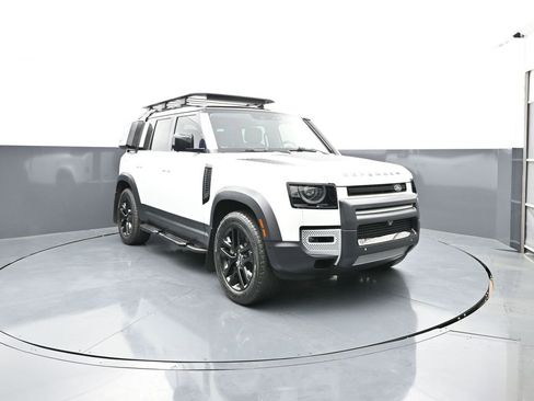 Used 2020 Land Rover Defender 110 HSE AWD/4WD image 1