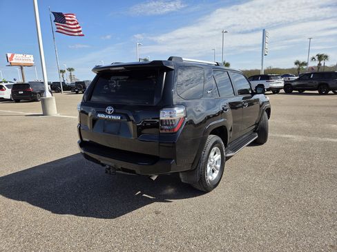 Used 2019 Toyota 4Runner SR5 Premium image 7