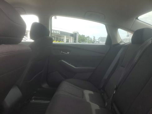 Used 2024 Honda Accord LX image 9