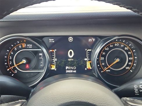 Used 2021 Jeep Wrangler Unlimited Sport image 26