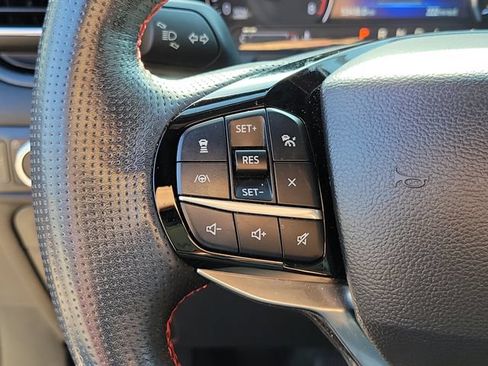 Used 2022 Ford Explorer ST-Line RWD image 24