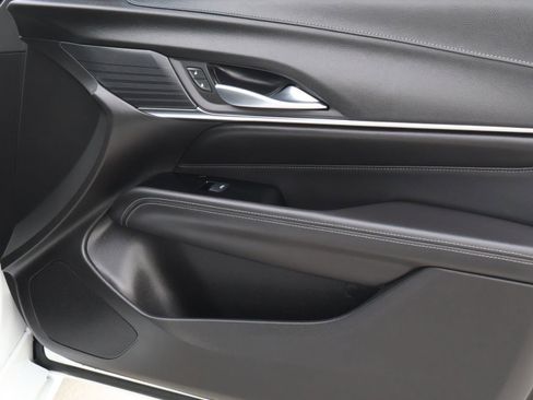 Used 2024 Cadillac CT4 Luxury image 20