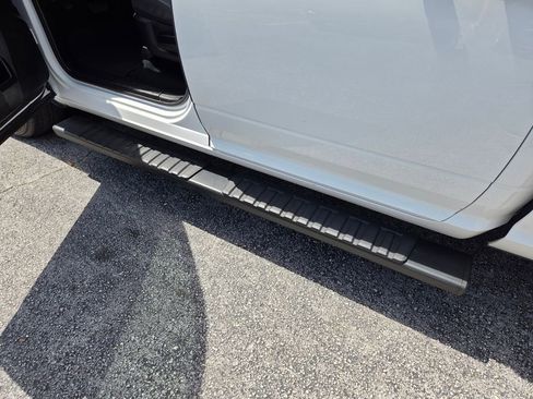 Certified 2022 RAM 1500 Classic SLT RWD image 19