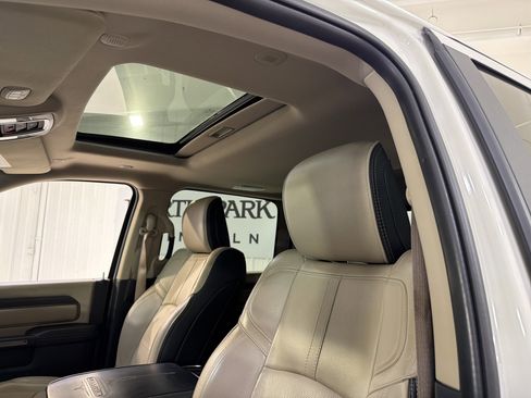 Used 2022 RAM 3500 Limited image 10