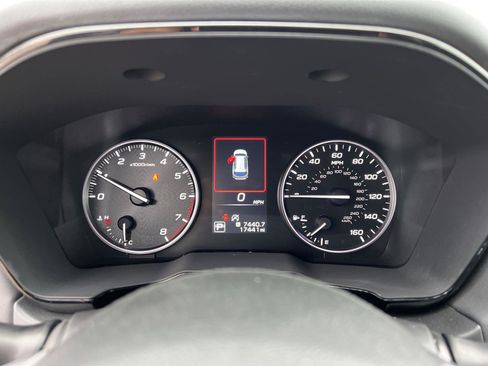 Used 2023 Subaru Outback Premium image 27