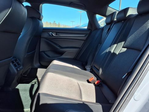 Used 2021 Honda Accord Sport image 7