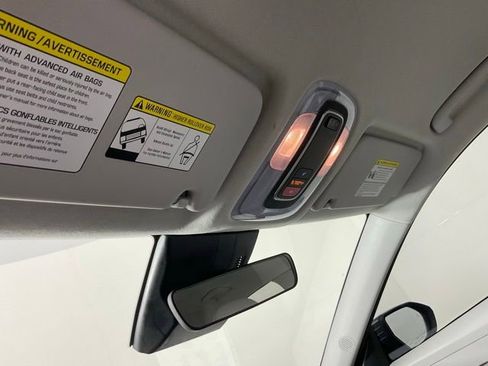 Used 2024 Hyundai Kona SEL FWD image 19