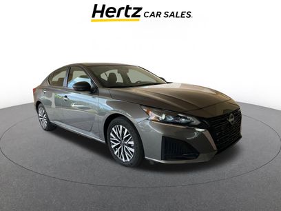 Used 2025 Nissan Altima 2.5 SV