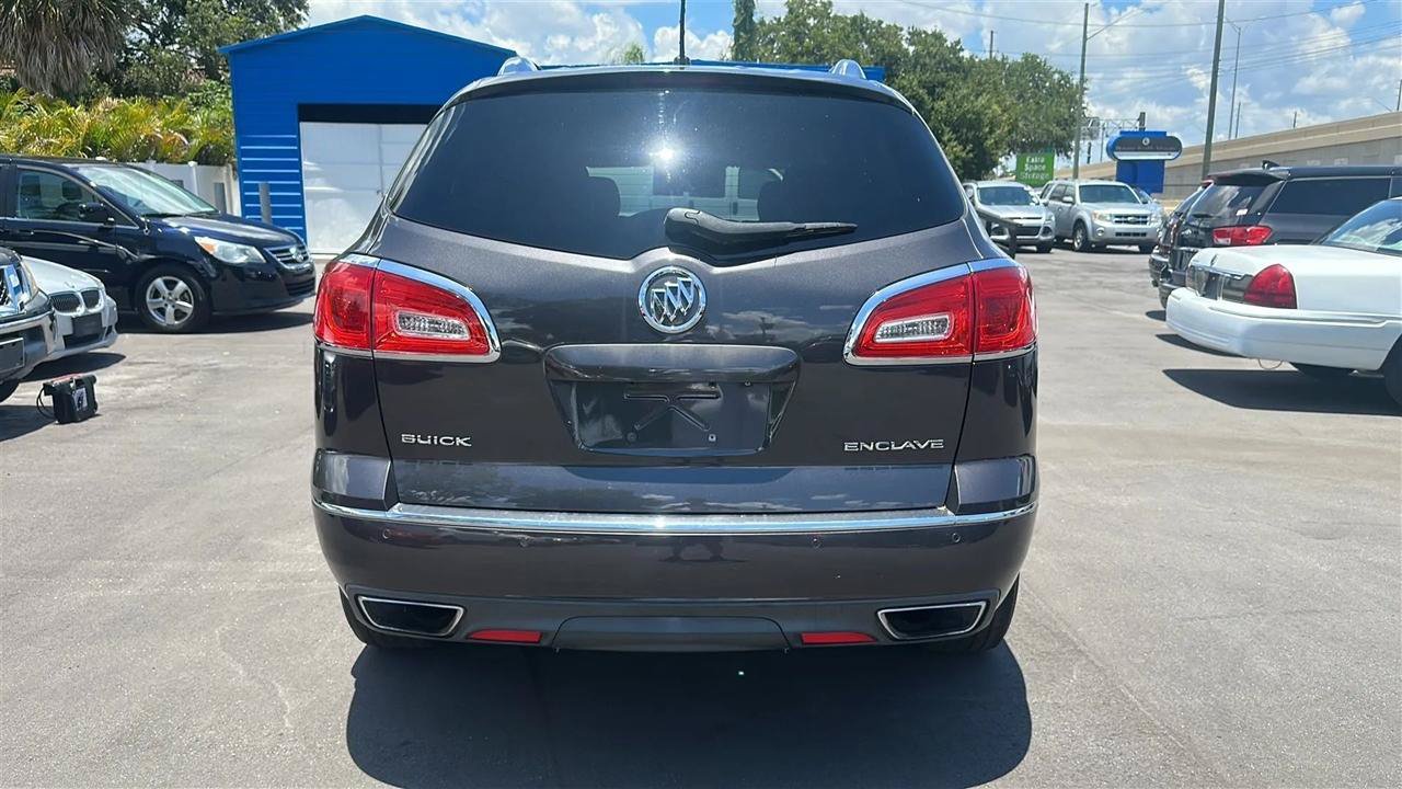 Used 2014 Buick Enclave Leather FWD image 9