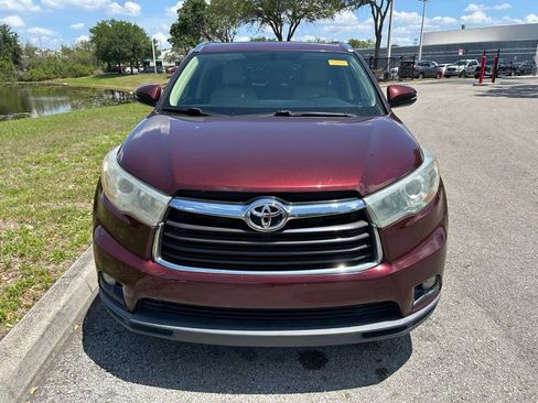 Used 2016 Toyota Highlander XLE FWD image 9