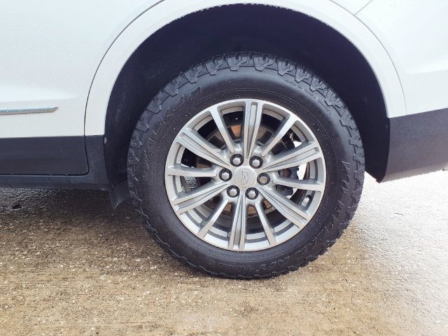 Used 2019 Cadillac XT5 Luxury FWD image 9
