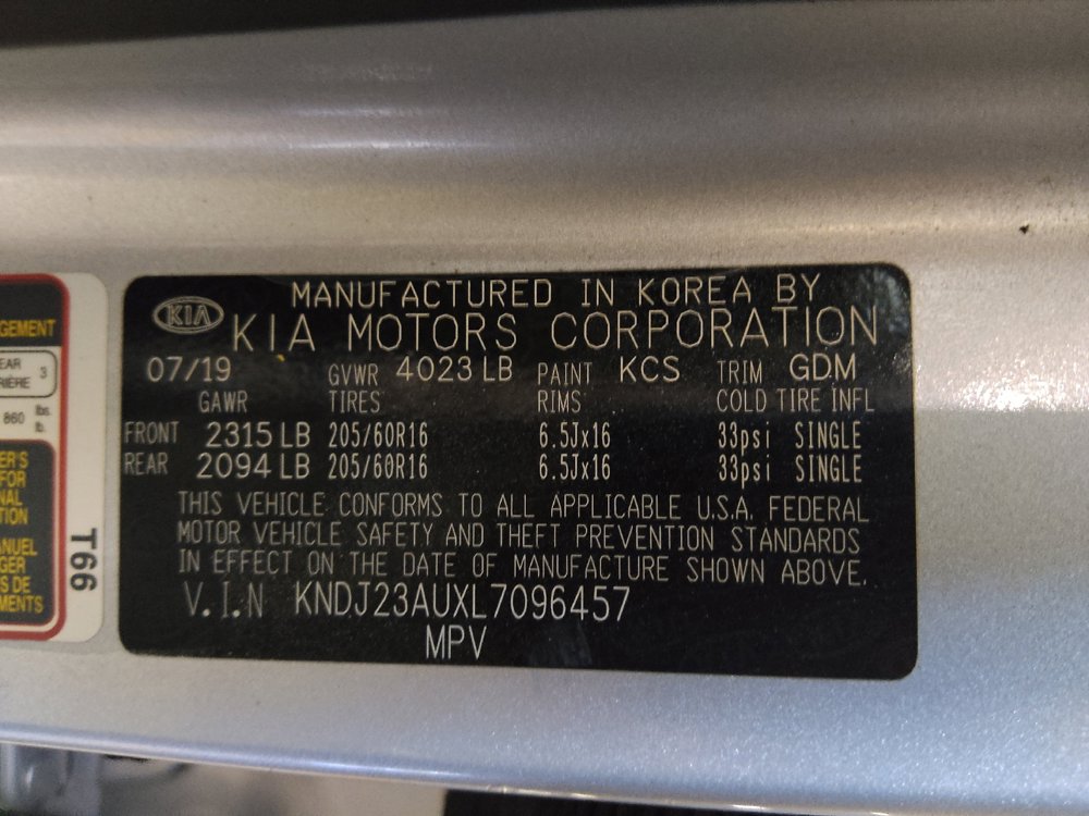 Used 2020 Kia Soul LX FWD image 33