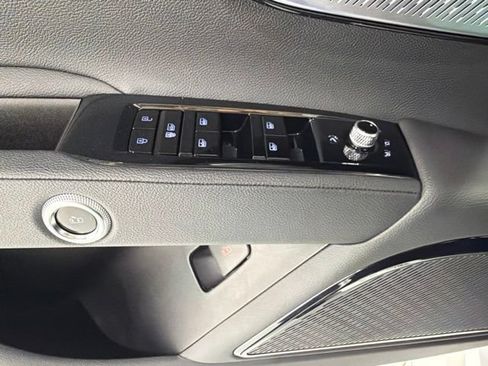 Used 2023 Maserati Grecale GT AWD/4WD image 11
