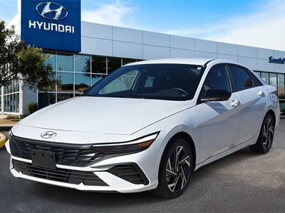 Certified 2025 Hyundai Elantra SEL