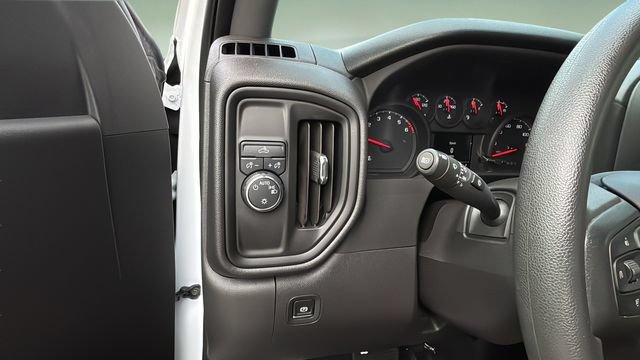 Used 2025 Chevrolet Silverado 1500 Custom RWD image 21