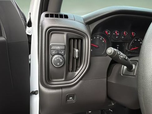 Used 2025 Chevrolet Silverado 1500 Custom RWD image 21