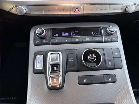 Used 2022 Hyundai Palisade SEL image 35