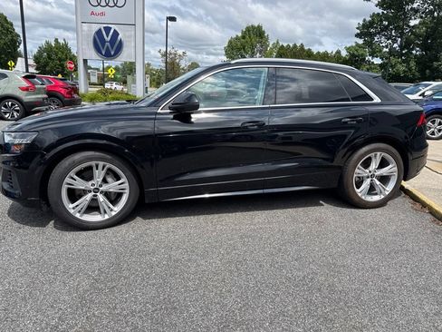 Used 2023 Audi Q8 Prestige w/ Prestige Package AWD/4WD image 12