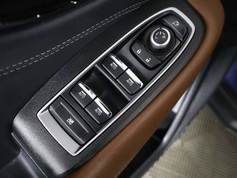 Used 2022 Subaru Outback Touring image 38