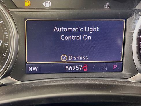 Used 2019 GMC Terrain SLE w/ Driver Convenience Package AWD/4WD image 12