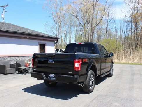 Used 2018 Ford F150 XLT w/ Equipment Group 302A Luxury AWD/4WD image 5