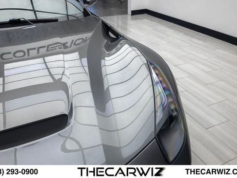 Used 2016 Ferrari F12 Berlinetta RWD image 8