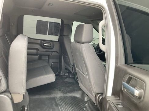 Used 2025 Chevrolet Silverado 1500 Custom w/ Turbomax Blackout Package AWD/4WD image 19