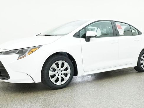 New 2026 Toyota Corolla LE FWD image 21