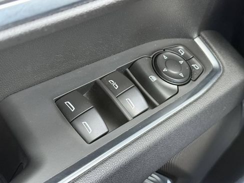 Used 2025 Chevrolet Silverado 1500 LT AWD/4WD image 23