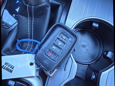 Used 2018 Lexus RX 450h F Sport image 39