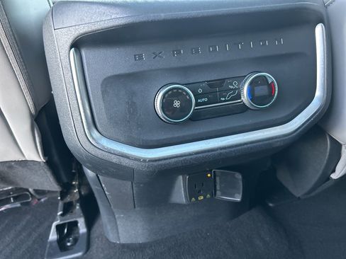 Used 2025 Ford Expedition Max Active image 14