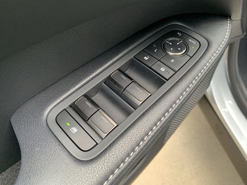 Used 2025 Lexus RX 350 FWD image 15
