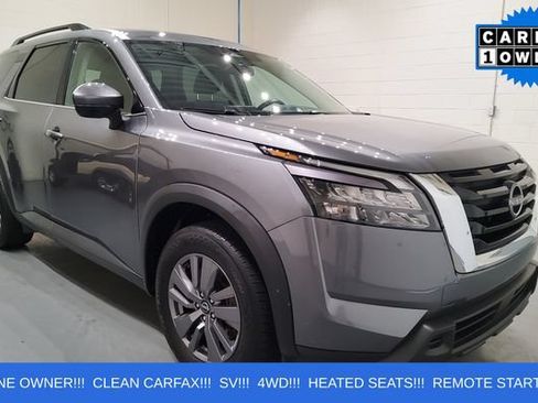 Used 2024 Nissan Pathfinder SV AWD/4WD image 1