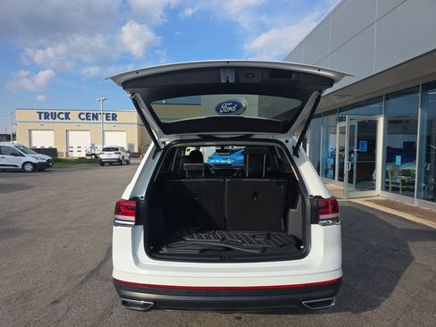 Used 2021 Volkswagen Atlas SE w/ Panoramic Sunroof Package AWD/4WD image 10