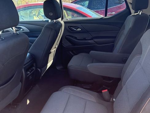 Used 2019 Chevrolet Traverse LT image 10