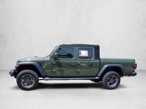 Used 2023 Jeep Gladiator Rubicon w/ Cold Weather Group AWD/4WD image 2