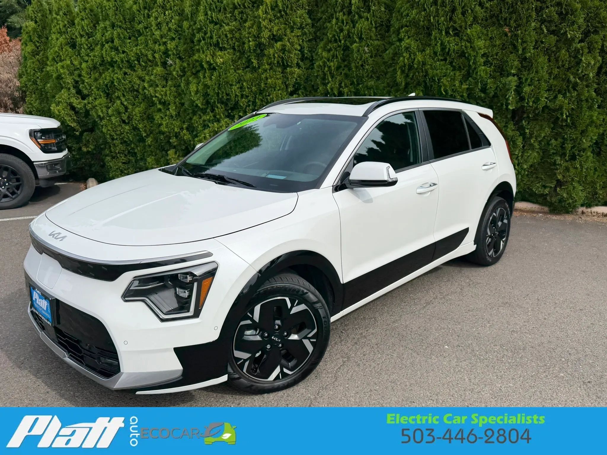 Used 2023 Kia Niro Wave FWD image 3