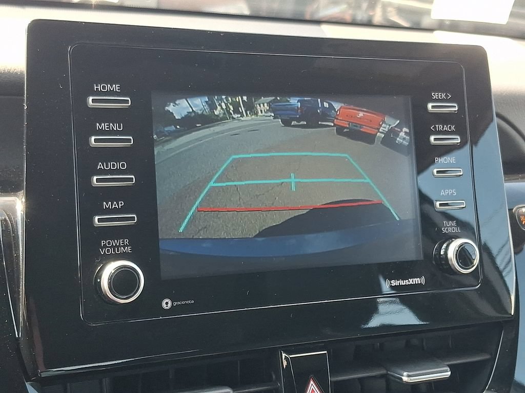 Used 2022 Toyota Camry SE FWD image 17