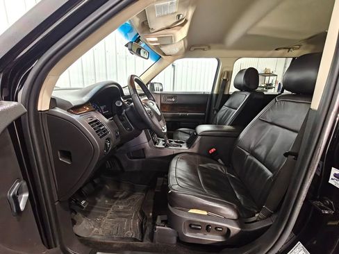 Used 2019 Ford Flex Limited image 29