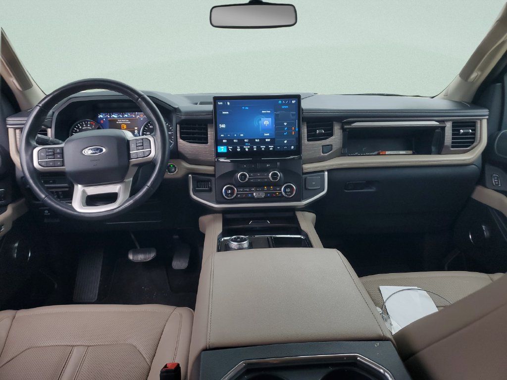 Used 2024 Ford Expedition Max Limited RWD image 11