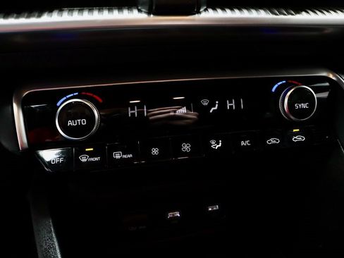 Used 2023 Kia K5 GT-Line w/ GT-Line Premium Package image 35