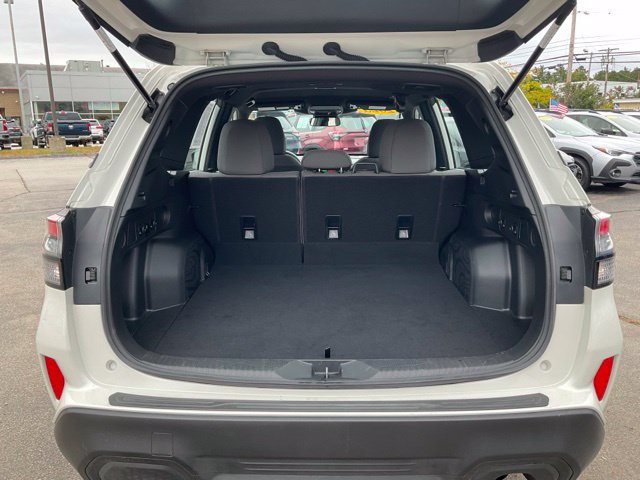 Certified 2025 Subaru Forester AWD/4WD image 10