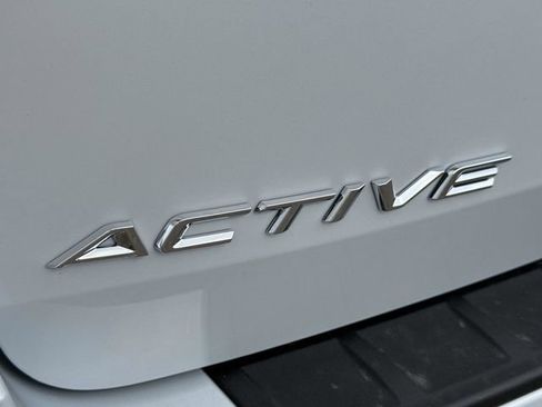 New 2026 Ford Explorer Active RWD image 10