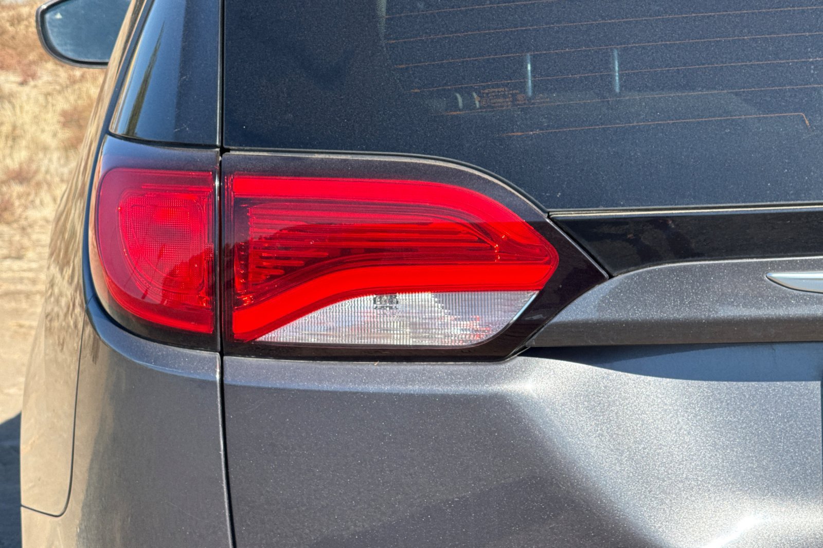 Used 2019 Chrysler Pacifica Touring Plus w/ Advanced Safetytec Group FWD image 49