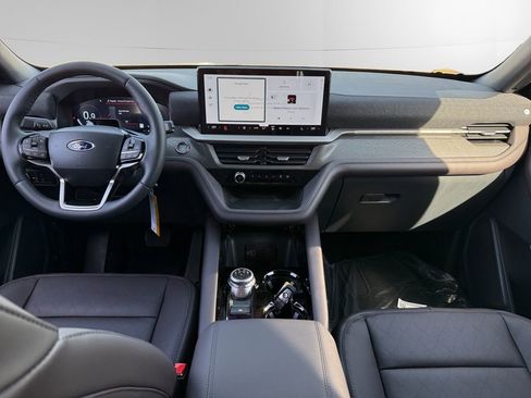 New 2026 Ford Explorer Platinum image 11
