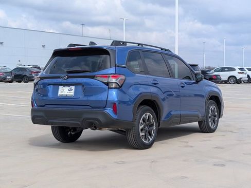 Used 2026 Subaru Forester Premium AWD/4WD image 5